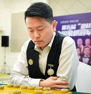 洪智